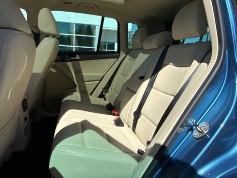 Used 2017 Volkswagen Tiguan Wolfsburg Edition AWD/4WD image 24