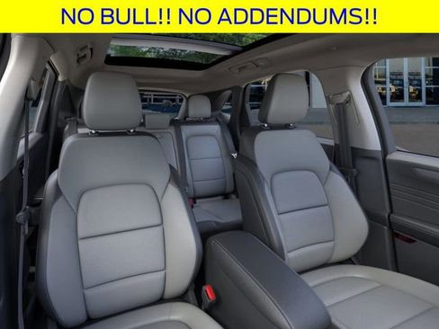 New 2026 Ford Escape SE w/ Class II Trailer Tow Package image 11