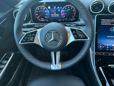Used 2025 Mercedes-Benz C 300 Sedan image 18