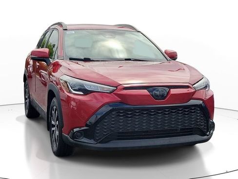 Used 2023 Toyota Corolla Cross AWD Hybrid image 2