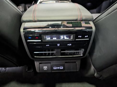 Used 2022 Acura MDX A-Spec AWD/4WD image 11