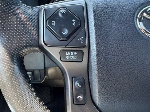 Used 2021 Toyota Tacoma TRD Sport AWD/4WD image 24
