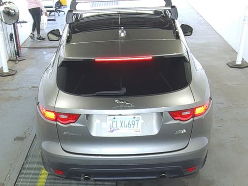 Used 2018 Jaguar F-PACE Premium AWD/4WD image 4