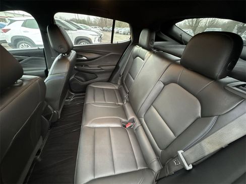 Used 2024 Buick Envista Sport Touring w/ Convenience I Package image 22