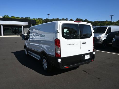 Used 2024 Ford Transit 250 Low Roof w/ Exterior Upgrade Package image 4