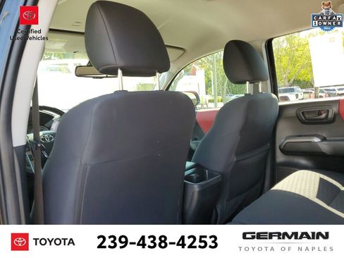 Certified 2022 Toyota Tacoma SR5 AWD/4WD image 21
