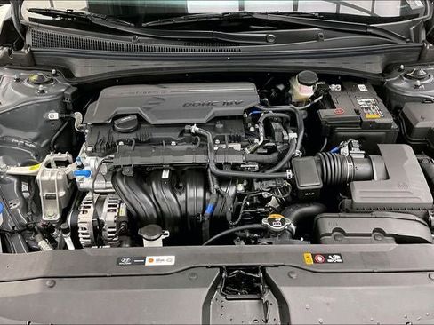 New 2026 Hyundai Elantra Sport FWD image 12