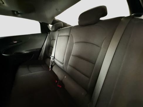 Used 2021 Chevrolet Malibu LT FWD image 25