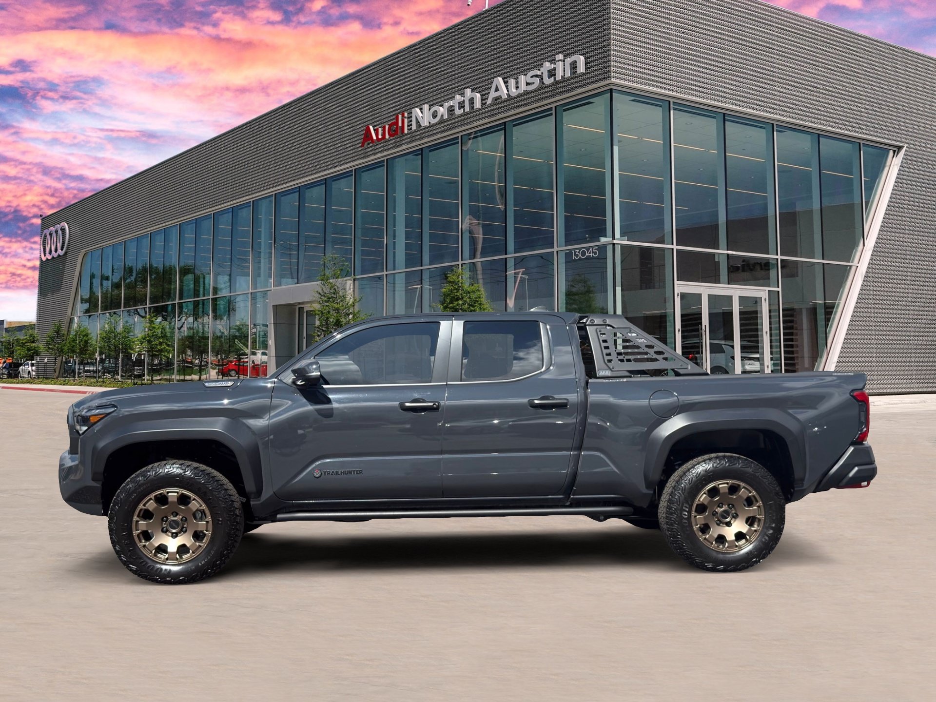 Used 2025 Toyota Tacoma 4x4 Double Cab Hybrid image 7