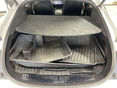 Used 2021 Tesla Model S Plaid image 25