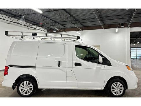 Used 2021 Nissan NV200 SV image 9