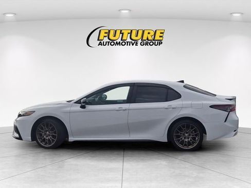 Certified 2024 Toyota Camry SE w/ Convenience Package image 9