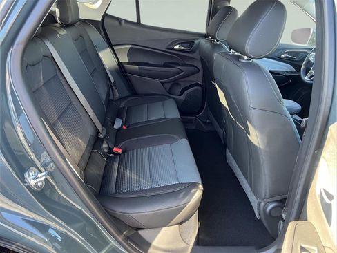 New 2026 Chevrolet Trax LT w/ Driver Confidence Package image 15