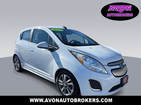 Used 2015 Chevrolet Spark LT image 1