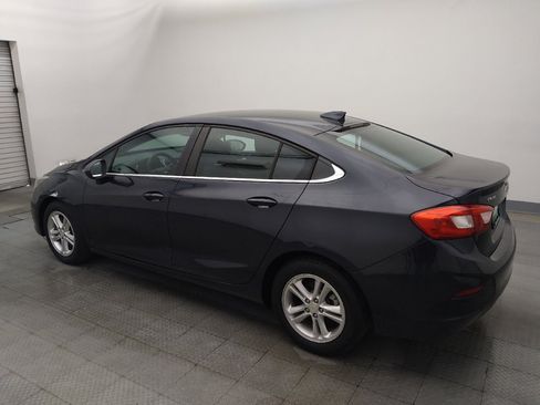 Used 2016 Chevrolet Cruze LT FWD image 3