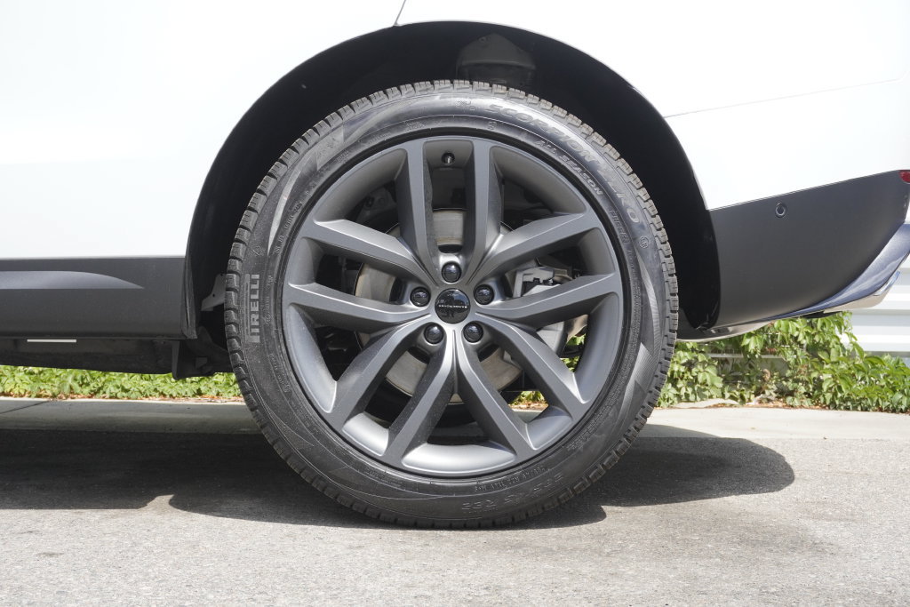 New 2026 Land Rover Range Rover Sport SE AWD/4WD image 35