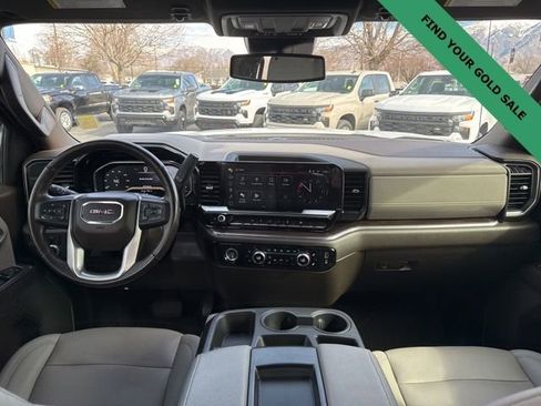 Used 2023 GMC Sierra 1500 SLT image 14