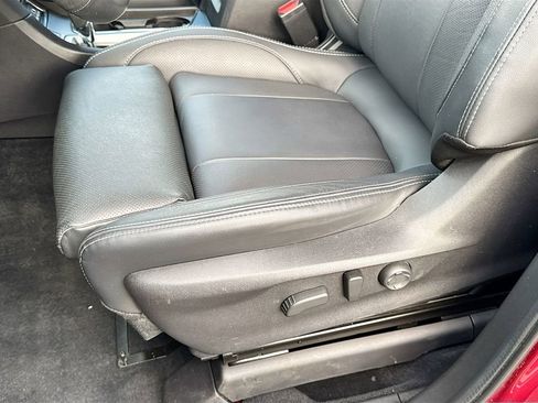 Certified 2023 Subaru Ascent Limited w/ Technology Package image 27