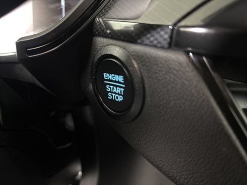 Used 2025 Ford Escape ST-Line FWD image 17