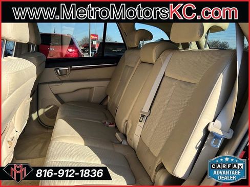 Used 2009 Hyundai Santa Fe GLS image 31