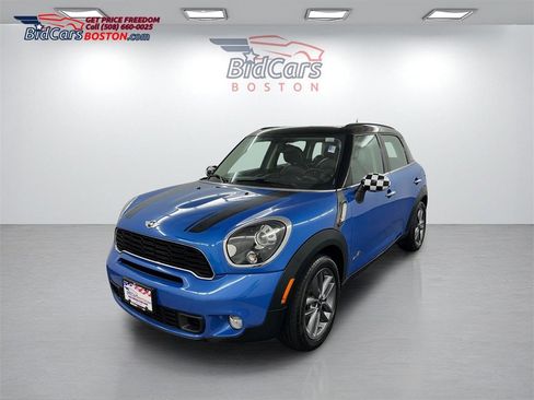 Used 2013 MINI Cooper Countryman S image 1