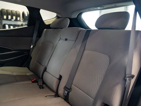 Used 2016 Hyundai Santa Fe Sport image 22