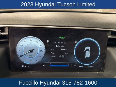 Used 2023 Hyundai Tucson Limited AWD/4WD image 18