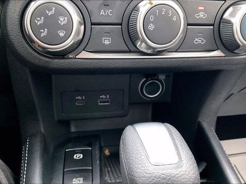 Used 2023 Nissan Kicks SV w/ Interior Electronics Package image 36