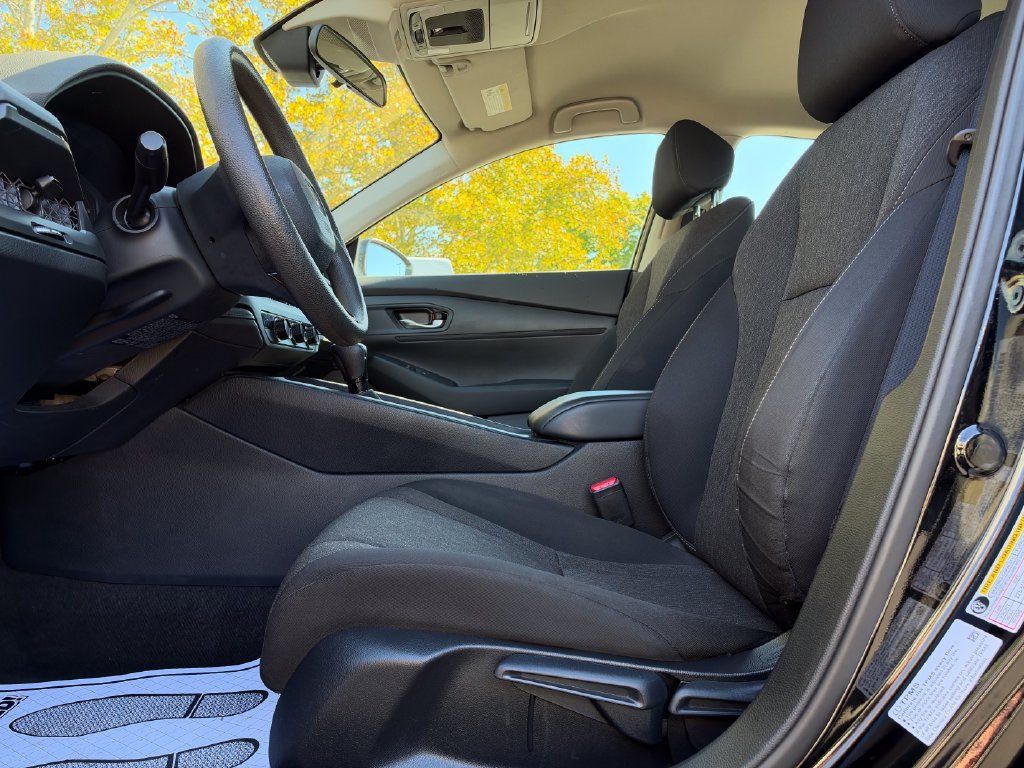 Used 2023 Honda Accord LX image 16