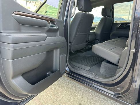 Used 2024 GMC Sierra 1500 Elevation image 15