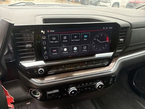 Used 2024 GMC Sierra 1500 Elevation AWD/4WD image 16