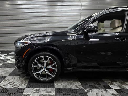 Used 2021 BMW X5 M50i w/ Premium Package AWD/4WD image 46