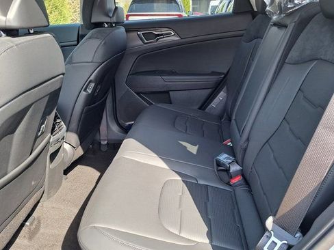 New 2026 Kia Sportage SX Prestige image 13