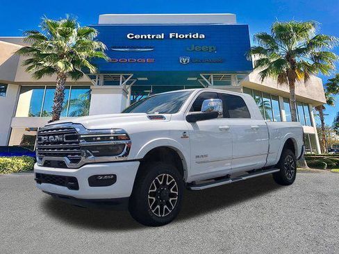 Certified 2025 RAM 2500 Limited AWD/4WD image 9