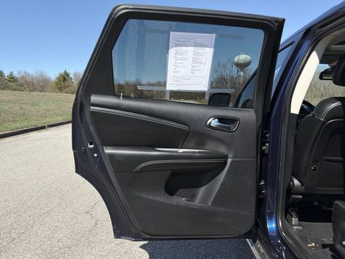 Used 2020 Dodge Journey Crossroad w/ Popular Equipment Group image 19
