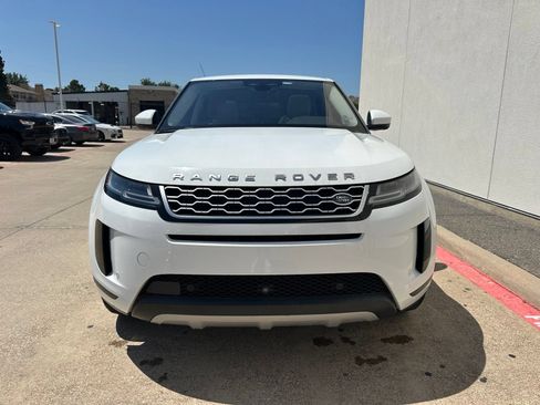 Used 2021 Land Rover Range Rover Evoque SE AWD/4WD image 2