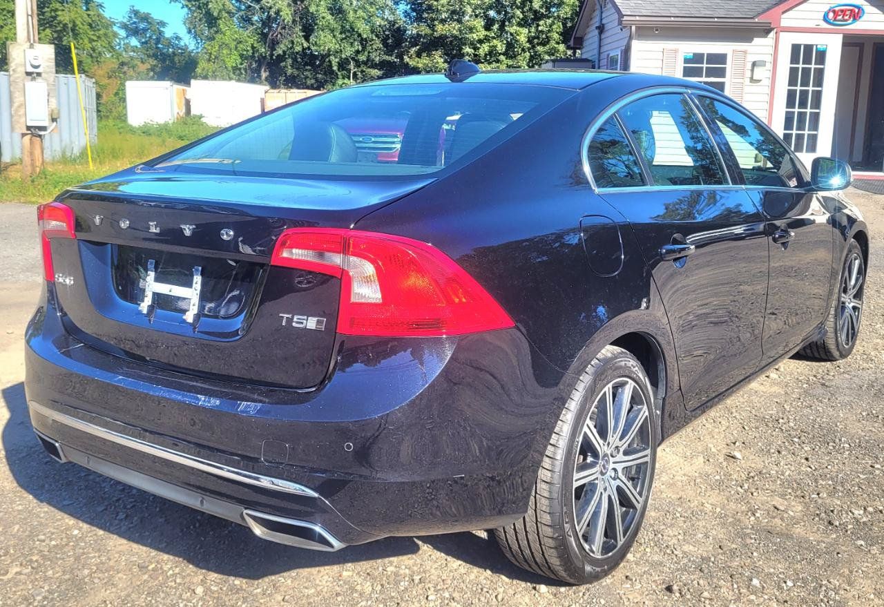 Used 2018 Volvo S60 T5 Inscription AWD/4WD image 6