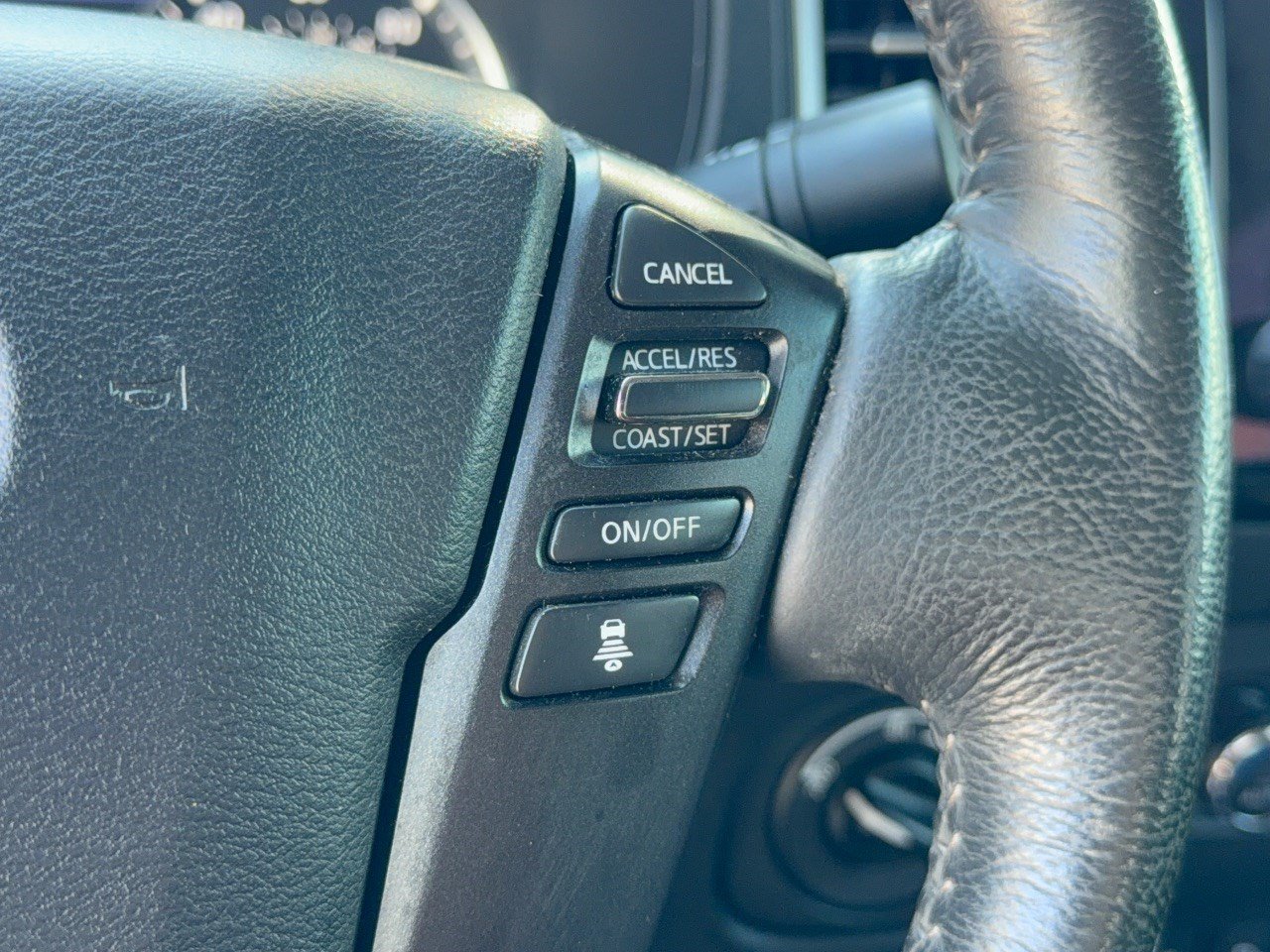 Used 2022 Nissan Frontier SV w/ SV Premium Package AWD/4WD image 19