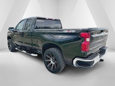 Used 2023 Chevrolet Silverado 1500 LT w/ Protection Package AWD/4WD image 5