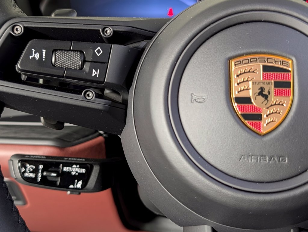 New 2026 Porsche Cayenne GTS AWD/4WD image 39