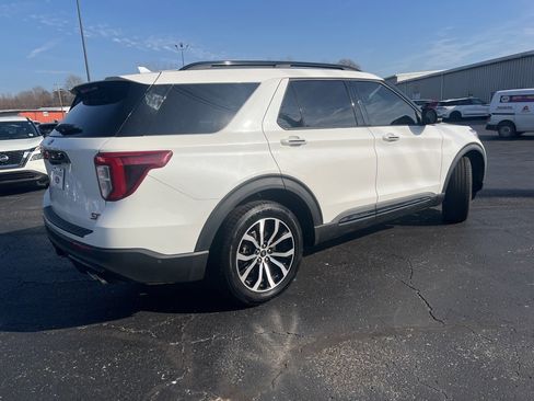 Used 2020 Ford Explorer ST w/ Premium Technology Package image 6