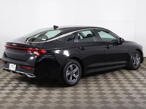 Used 2023 Kia K5 LXS image 9