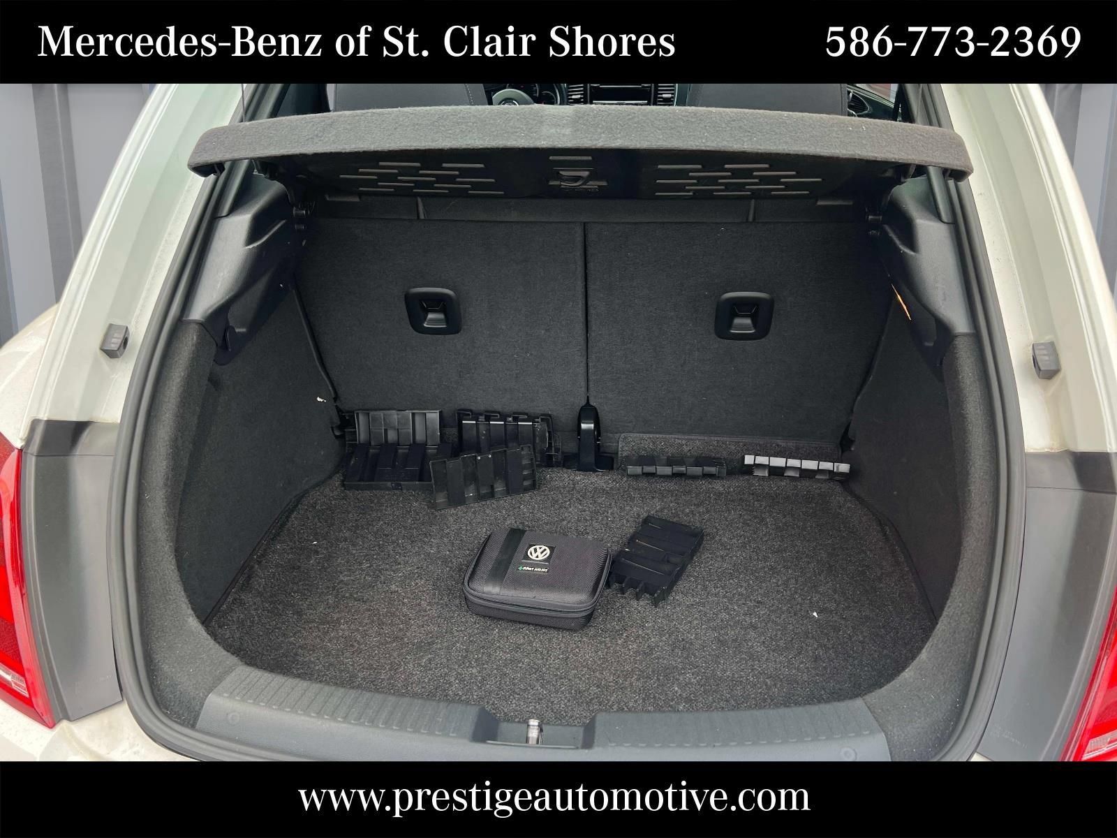 Used 2013 Volkswagen Beetle 2.0T FWD image 13