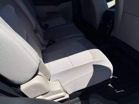 Used 2018 Ford Explorer 4WD image 8