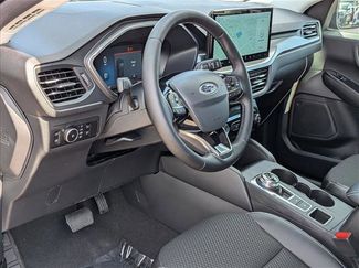 New 2026 Ford Escape SE video 3