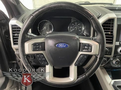 Used 2018 Ford F150 Lariat w/ Equipment Group 502A Luxury image 14