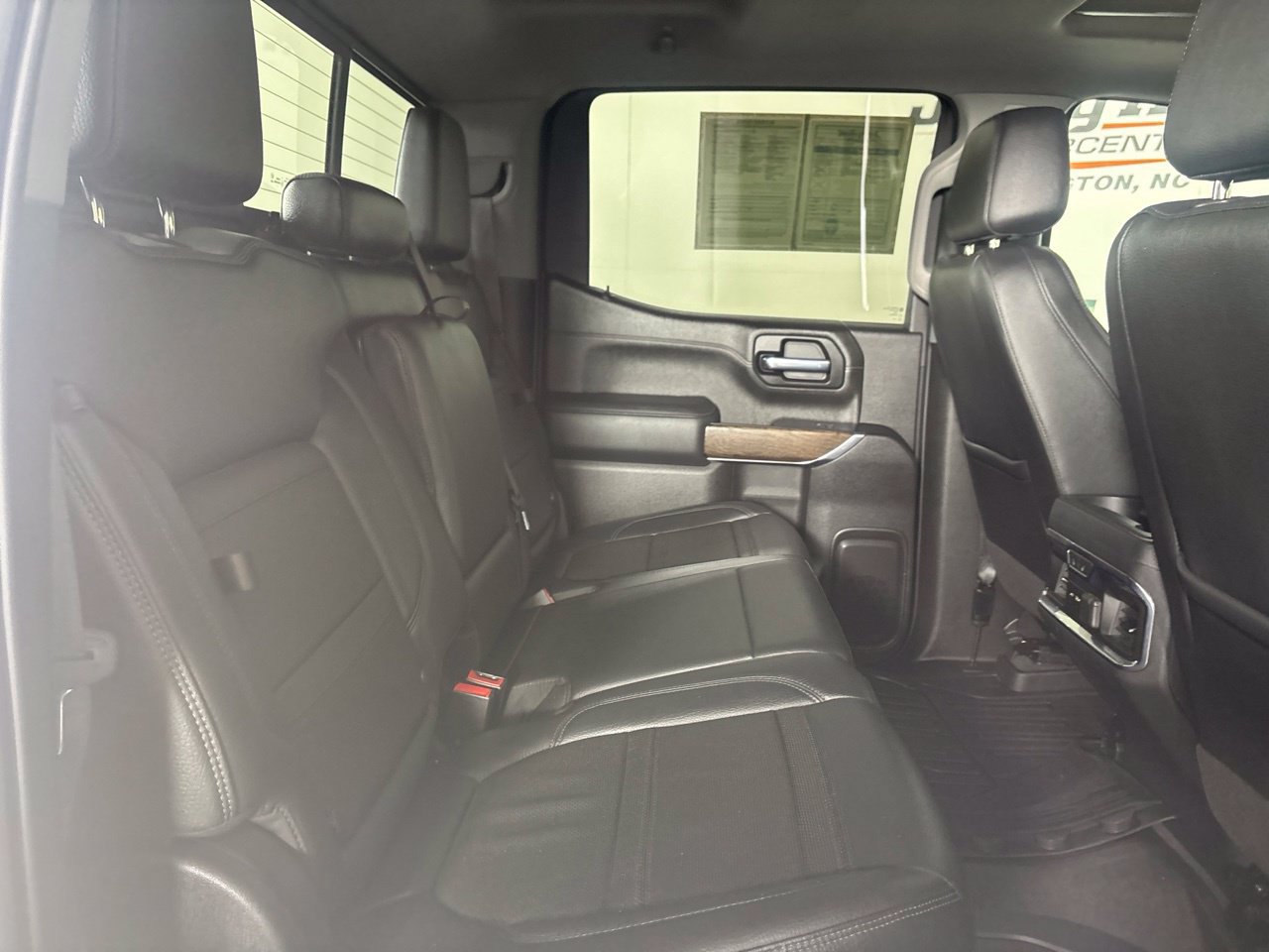 Used 2021 GMC Sierra 1500 Denali AWD/4WD image 32