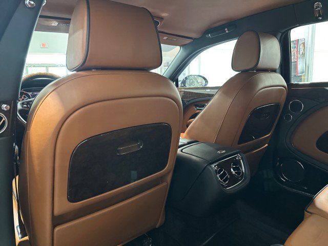 Used 2011 Bentley Mulsanne RWD image 48