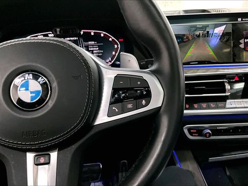 Used 2023 BMW X5 M50i w/ Executive Package image 21