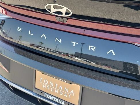 New 2026 Hyundai Elantra SEL Sport FWD image 30